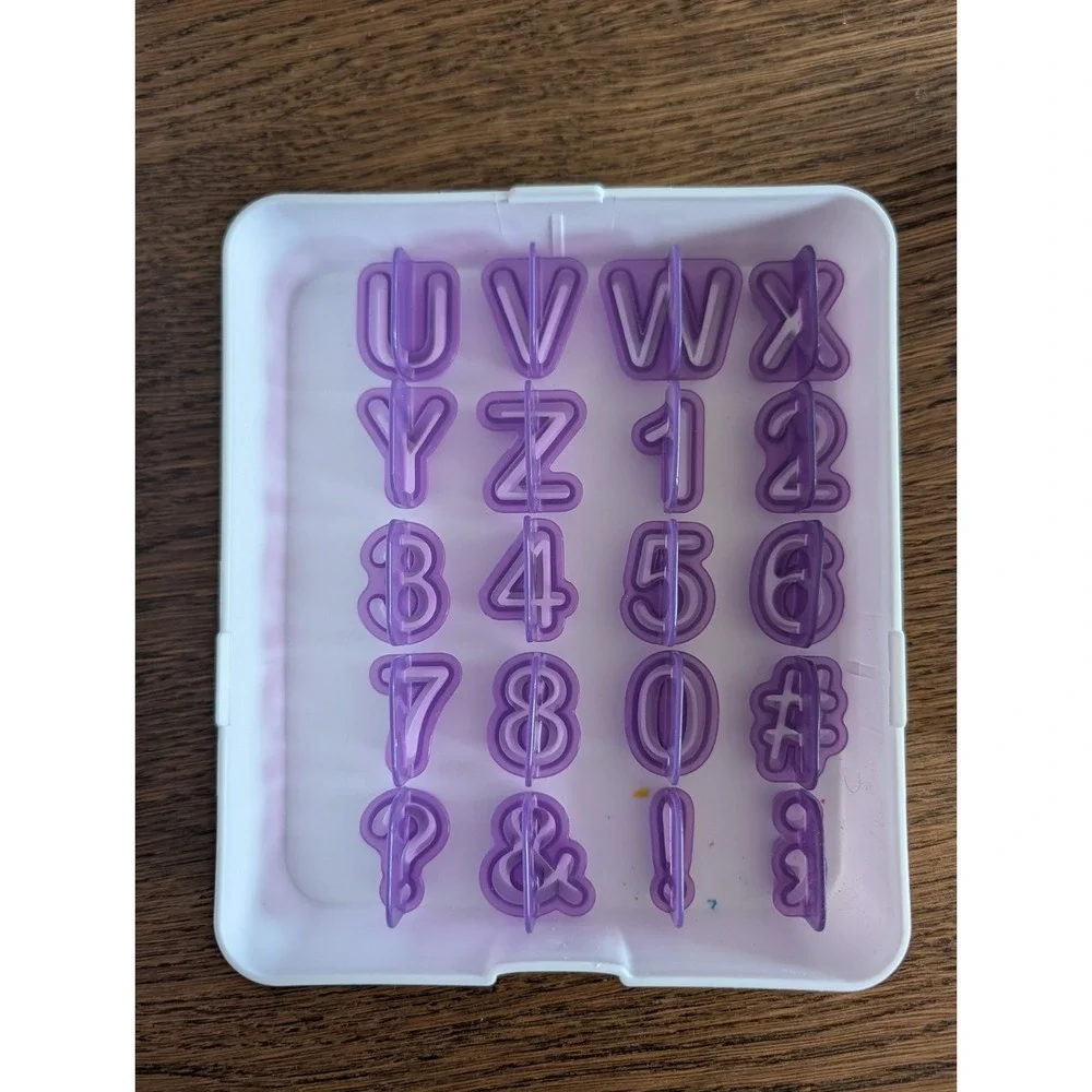 Wilton Cut With Fondant Alphabet/Number Cut-Outs Set (40 Pieces)